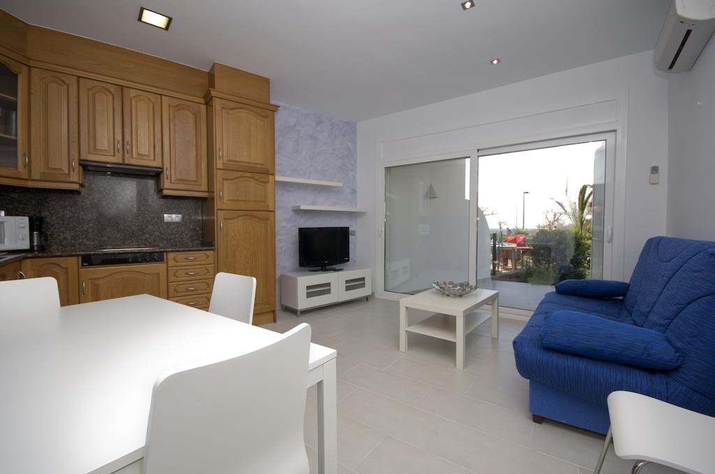 Inmosantos Oasis E3 Apartment Roses Room photo